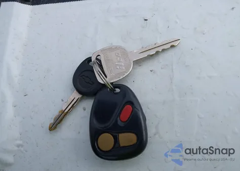 1999 Chevrolet Silverado 1500 Lt из США, поврежденный, VIN 1GCEK19T0XE108263